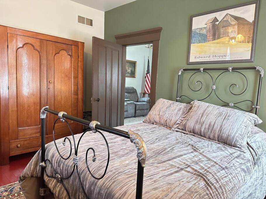 1867 Gothic Vandeventer Home سان جوزيف المظهر الخارجي الصورة
